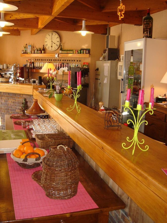 Sarcenas Hotel Cartusia מראה חיצוני תמונה